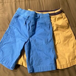 Boys Gap chino shorts (2 pairs)